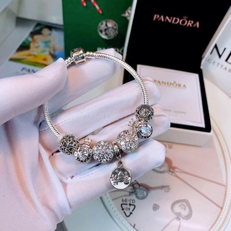 Pandora Bracelets 972